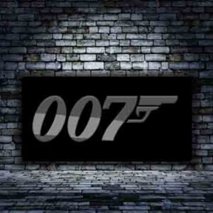007 Black n White